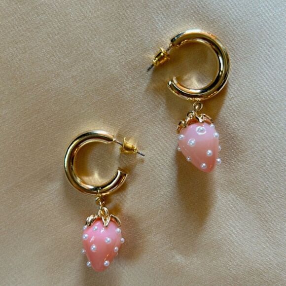 Anthropologie Jewelry - bohemian strawberry earrings A425